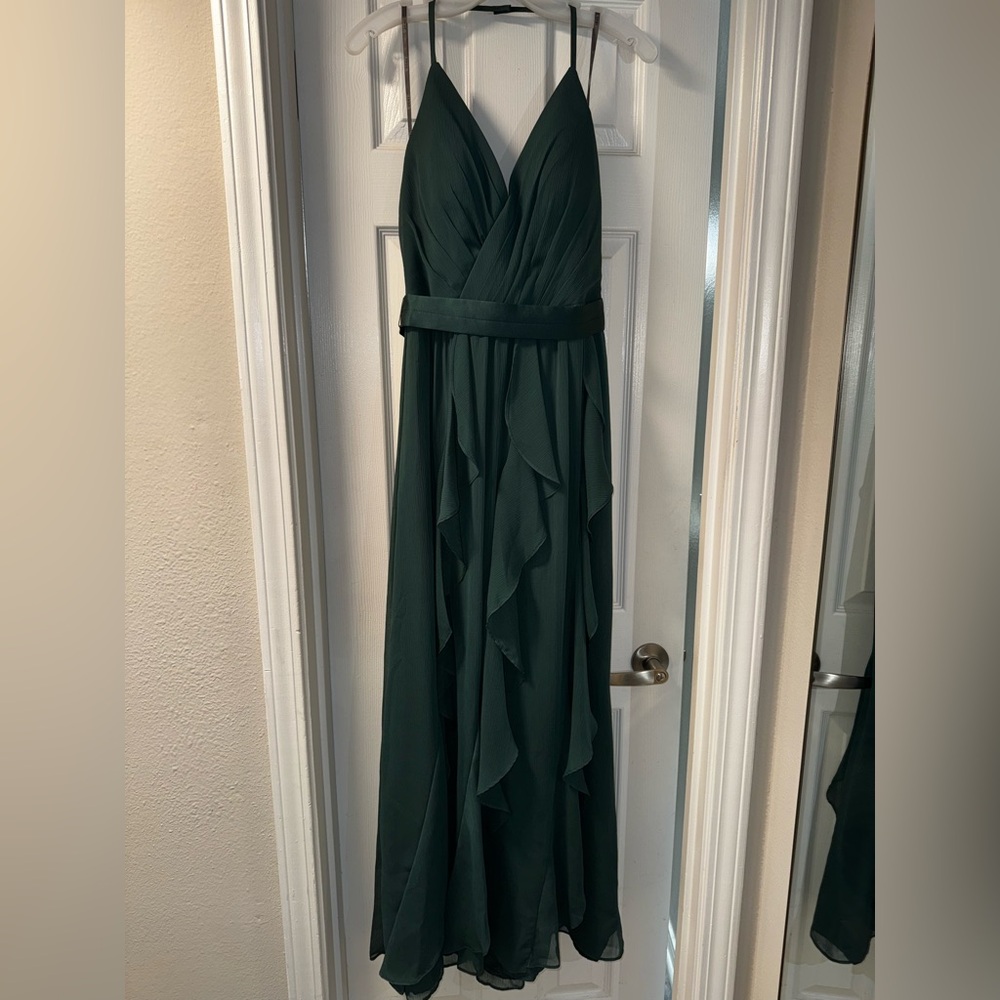 White by Vera Wang Green Plunge Maxi Gown in Forest Green